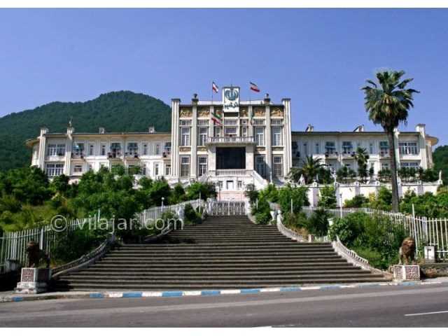 غرفه‌های نوروزی صنایع دستی در رامسر